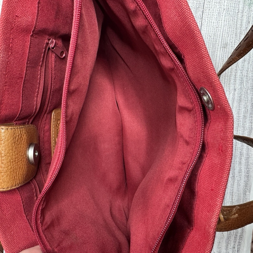 Fossil Red Canvas‎ Tote Bag Purse Brown Leather Accents Straps Key - Picture 10 of 10